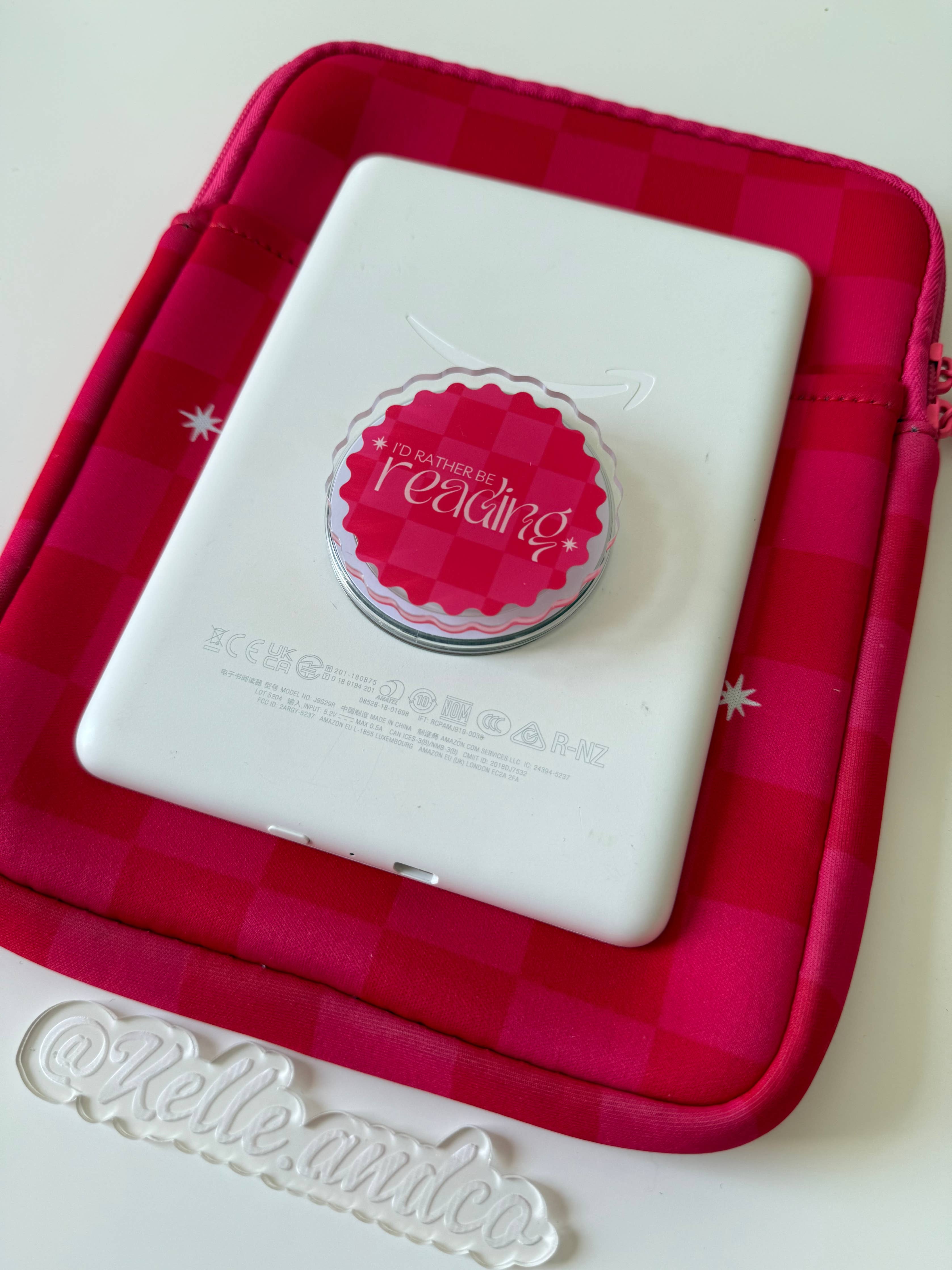 Rather be reading kindle grip | kindle case | bookish gift: Regular Grip
