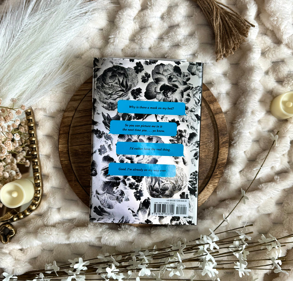 Lights Out Collector's Edition by Navessa Allen (Into the Darkness, #1)